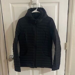 Women's lululemon Black Puffer Jacket